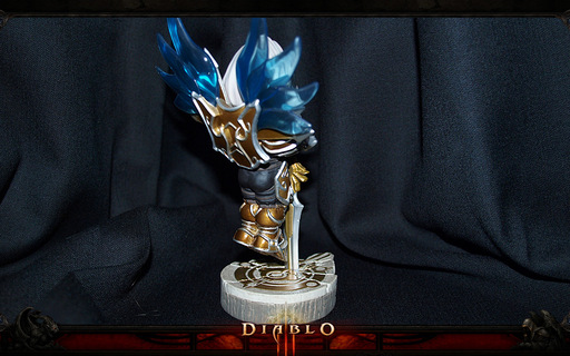 Diablo III - Обзор фигурки Mini Tyrael от Sideshow Collectibles